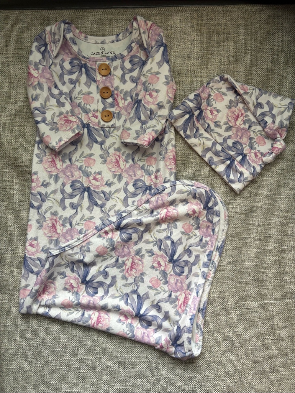 Caden Lane Baby Knot Gown & Hat Set